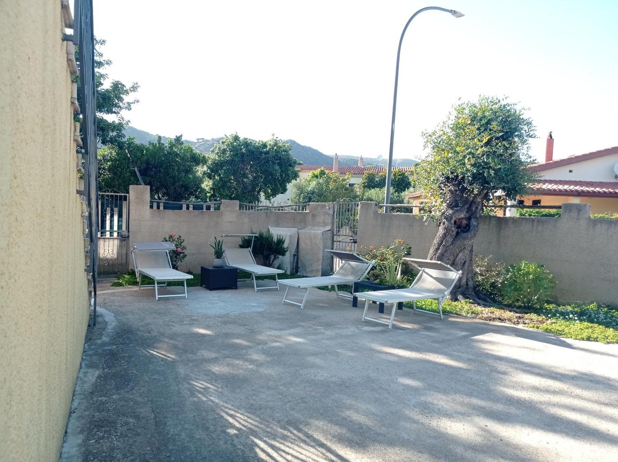 Casa Antonella, A Due Passi Dalla Spiaggia, Total Relax Solanas  Exterior photo